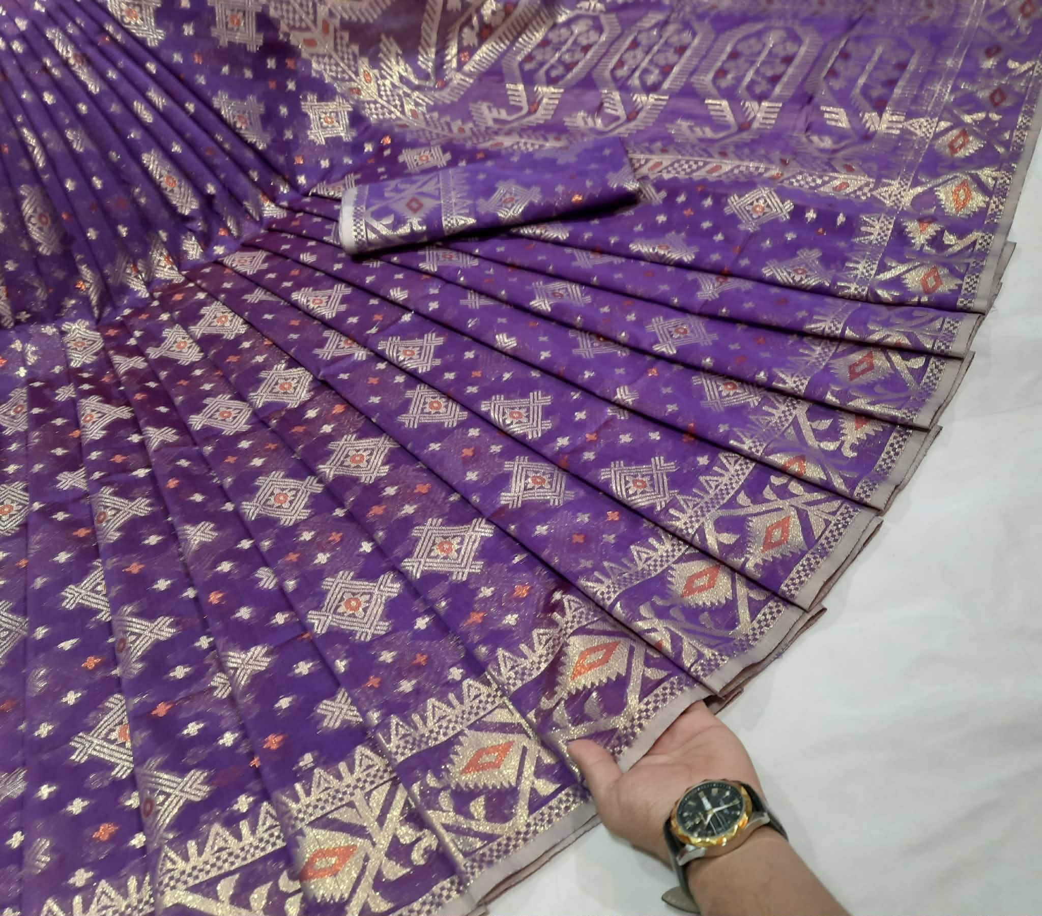 Ruposhi Jamdhani Saree (রূপসী জামদানী শাড়ি) - Image 6