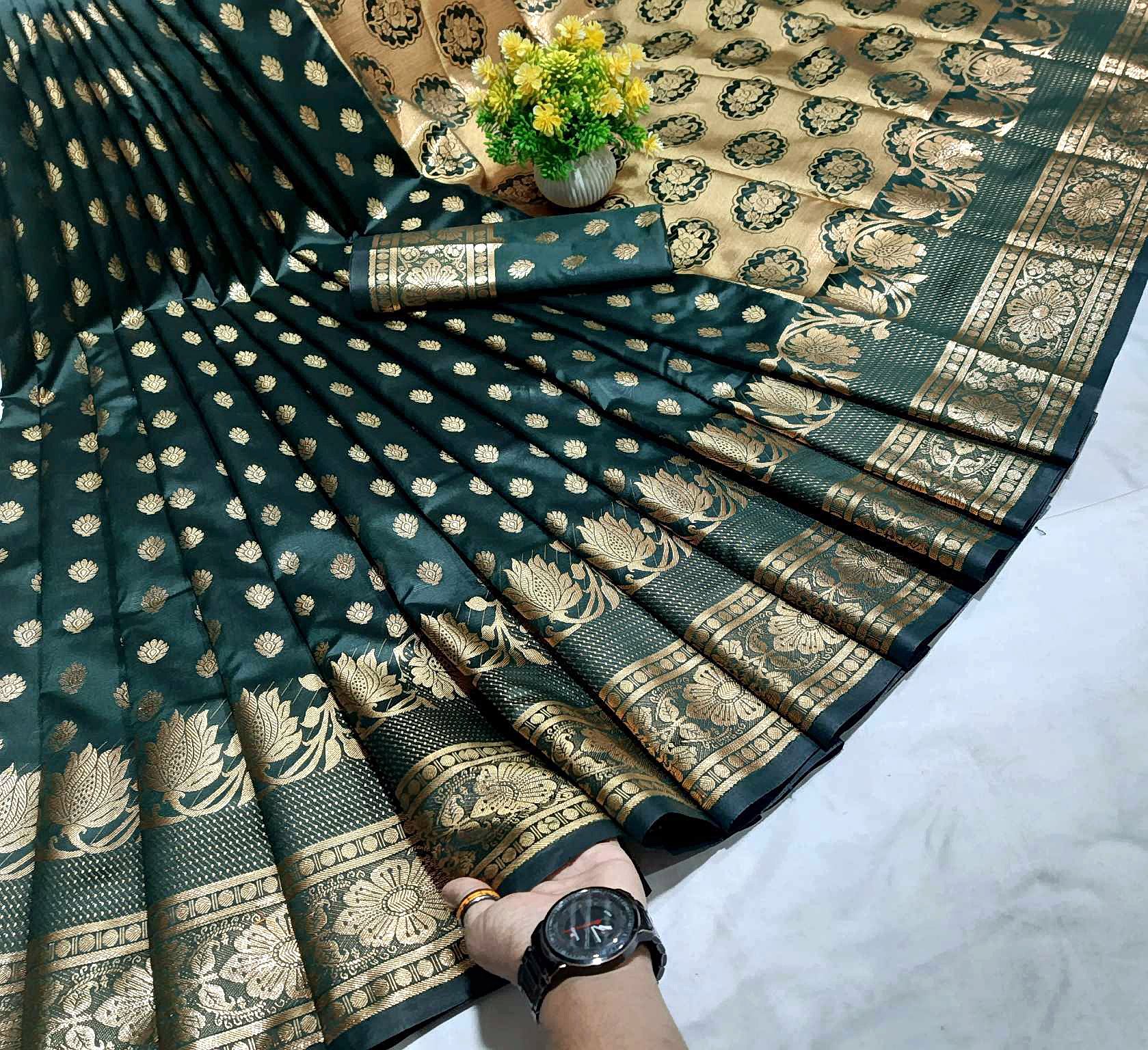 Samu Silk Katan Saree ( সামু সিল্ক কাতান শাড়ি)
