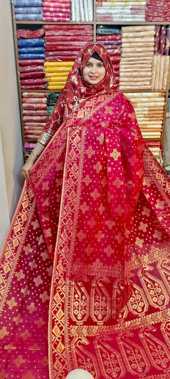 Ruposhi Jamdhani Saree (রূপসী জামদানী শাড়ি) - Image 4