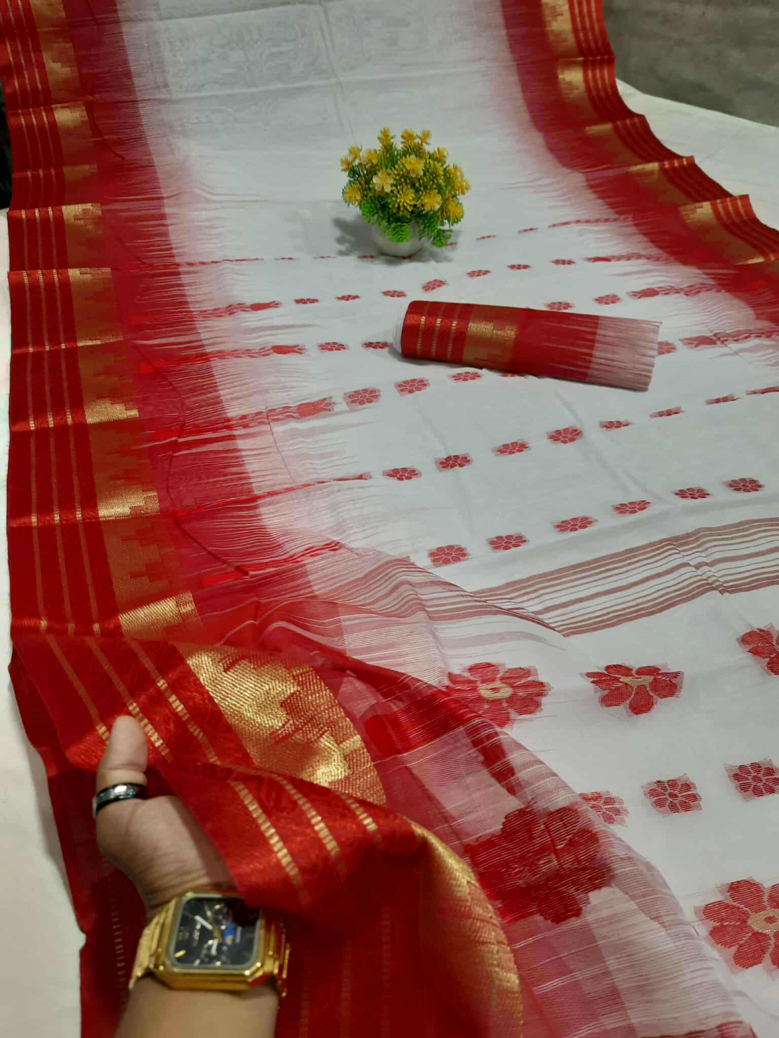 Shed Jamdani Saree(শেড জামদানী শাড়ি) - Image 3